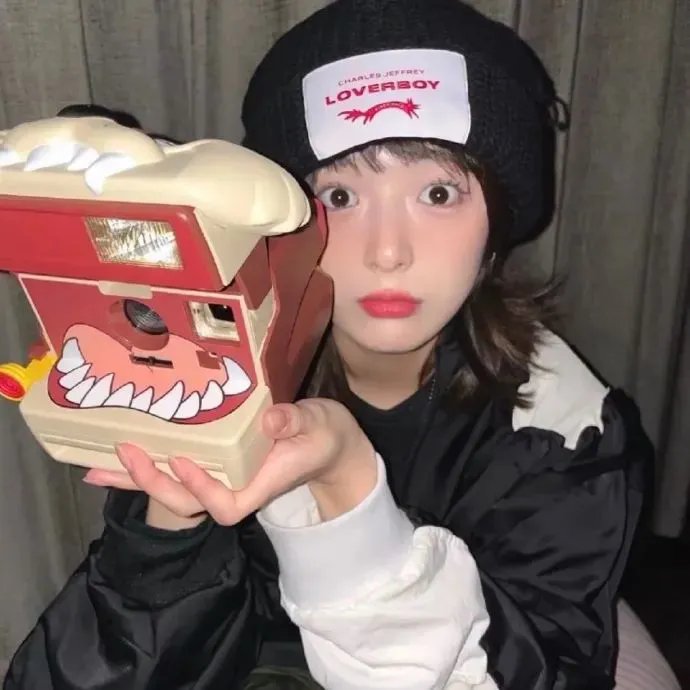 当蚂蚁爱上蟋蟀